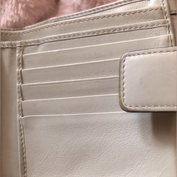 GUCCI Wallet🎀 - Picture 9 of 15